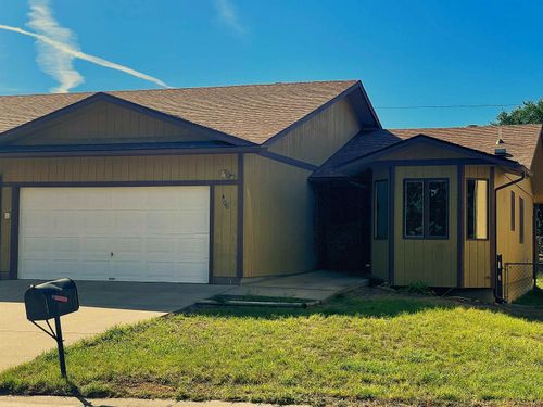 406 S 14th St, hot springs, SD, 57747-2749 | Card Image