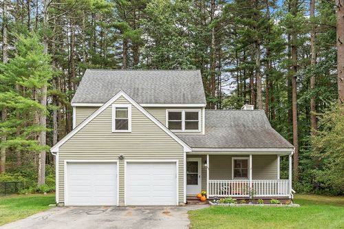45 Winterberry Way, Bedford, MA, 01730-1573 | Card Image