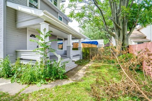 732 Akin Court Sw, Canton, OH, 44706 | Card Image