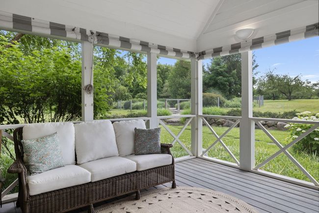 Guest porch | Image 64