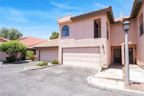 2716 Laguna Shores Ln, Las Vegas, NV, 89121-3934 | Card Image