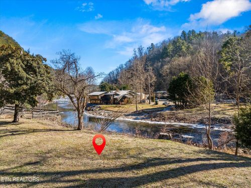 264 Rafter Rd, Tellico Plains, TN, 37385-8525 | Card Image