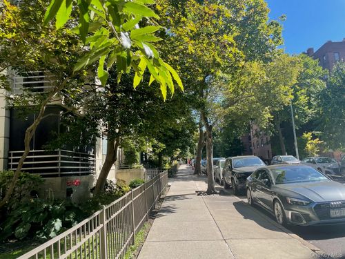 apt-5f-98 64th Rd, Rego Park, NY, 11374-3414 | Card Image