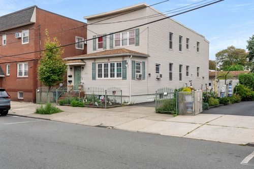 221 Quincy Ave, Kearny, NJ, 07032-3487 | Card Image