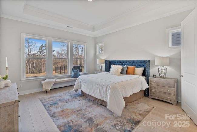 Primary Suite | Image 30