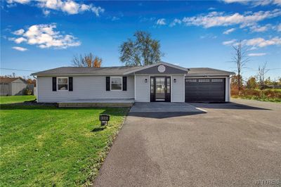 4990 Feigle Road, House other with 3 bedrooms, 2 bathrooms and null parking in Pendleton NY | Image 1