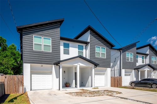 1-3706 N 52nd St, Tampa, FL, 33619-1464 | Card Image