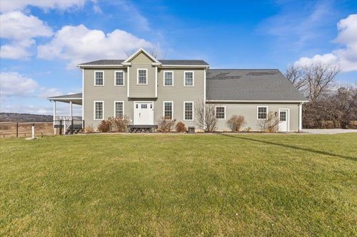 1120 Polly Hubbard Rd, Georgia, VT, 05478-6051 | Card Image