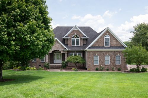 1010 Harness Cir, Gallatin, TN, 37066-7983 | Card Image