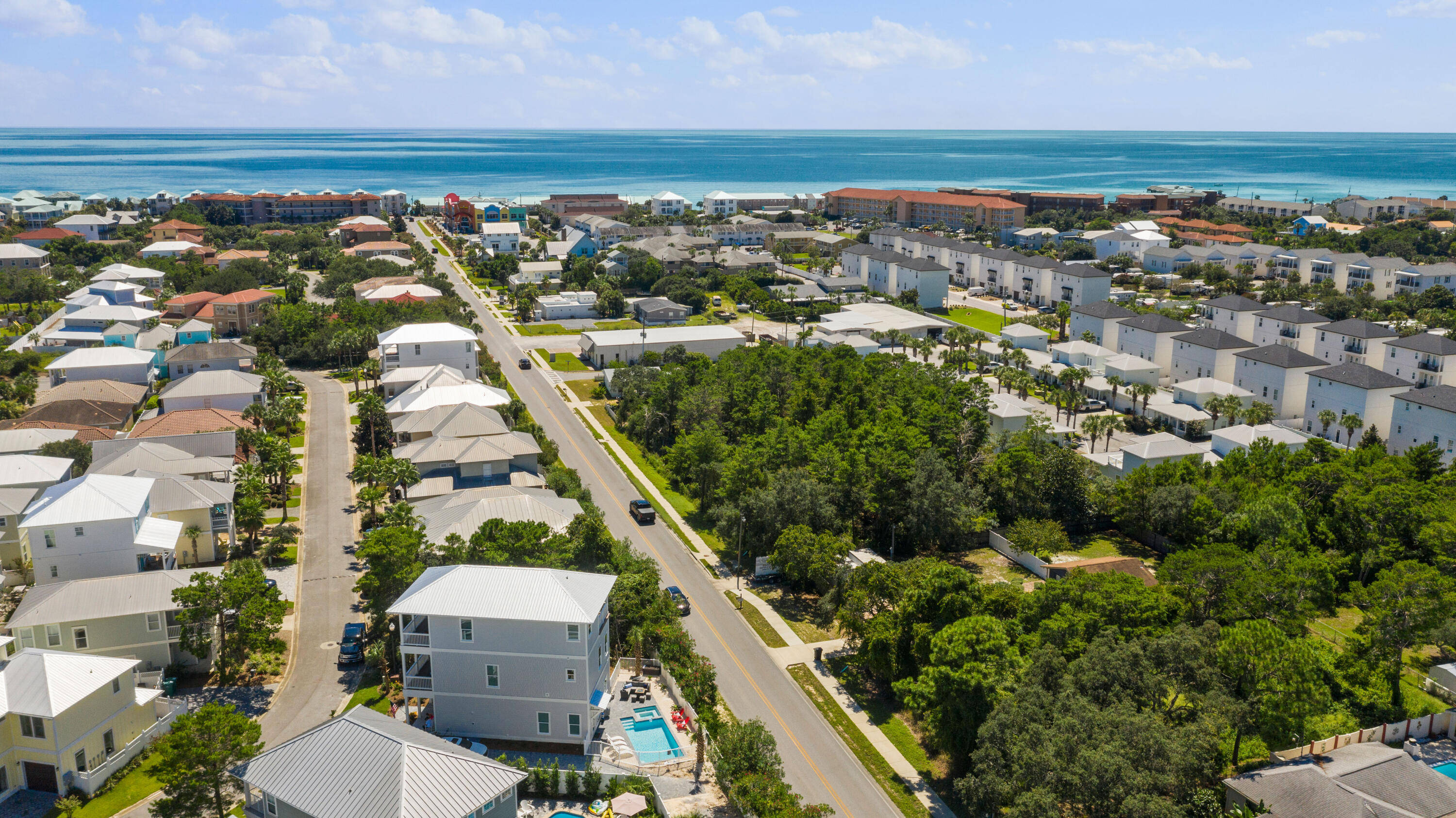 Residential in Miramar Beach 2