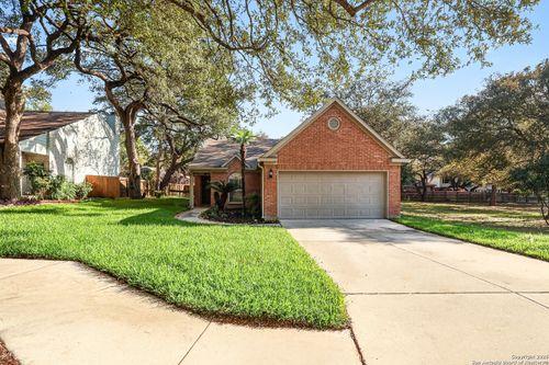 2500 Grove Park, Schertz, TX, 78154-2651 | Card Image