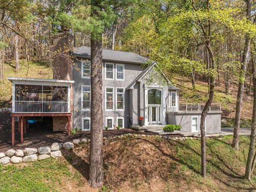 1840 Timber Trail Dr, Ada, MI, 49301-9300 | Card Image