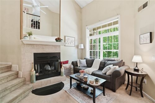 1201-626 Smithfield Rd, North Providence, RI, 02904-2958 | Card Image