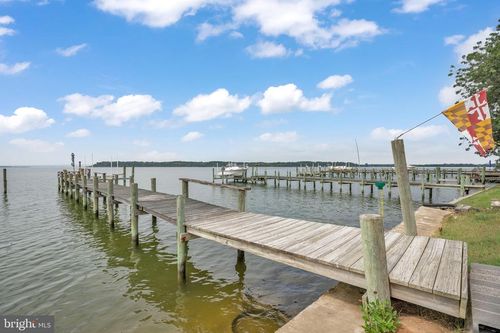 20798 Waterside Dr, LEONARDTOWN, MD, 20650-4422 | Card Image
