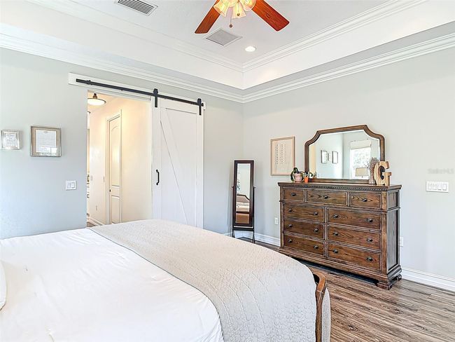 primary suite | Image 29
