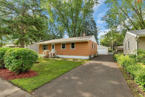 1880 7th St, White Bear Lake, MN, 55110-6827 | Card Image