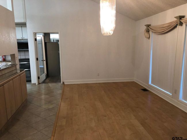 13745 Meadow Ln, House other with 4 bedrooms, 3 bathrooms and null parking in Flint TX | Image 14