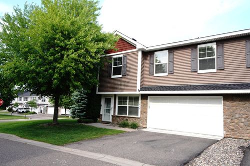 15615 60th Ave N, Plymouth, MN, 55446-4581 | Card Image