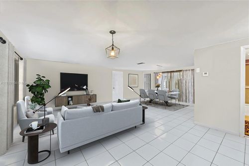 670 Blue Ln Nw, PORT CHARLOTTE, FL, 33952-6457 | Card Image