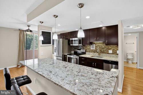apt-a437-7505 Democracy Blvd, BETHESDA, MD, 20817-1284 | Card Image