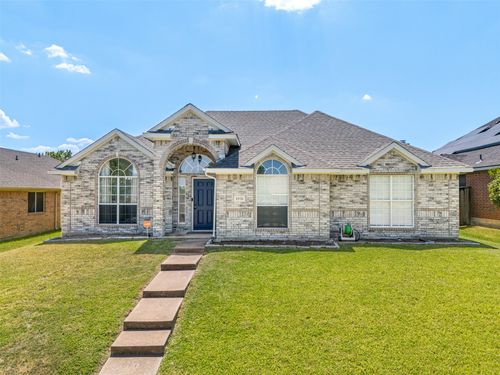 1938 Woodglen Dr, Mesquite, TX, 75149-5486 | Card Image