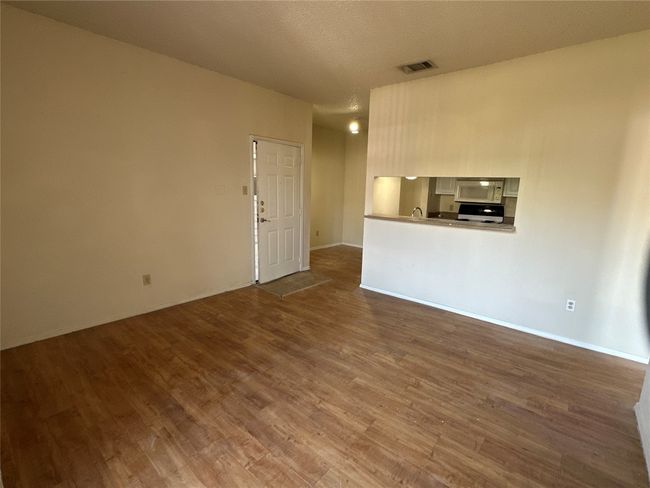 APT-3006 - 12166 Metric Blvd, Condo with 1 bedrooms, 1 bathrooms and 2 parking in Austin TX | Image 6