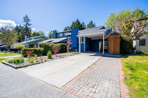 11781 N Wildwood Crescent, House other with 3 bedrooms, 1 bathrooms and 5 parking in Pitt Meadows BC | Card Image