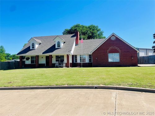 320 Heritage Ct, Fort Gibson, OK, 74434-8410 | Card Image