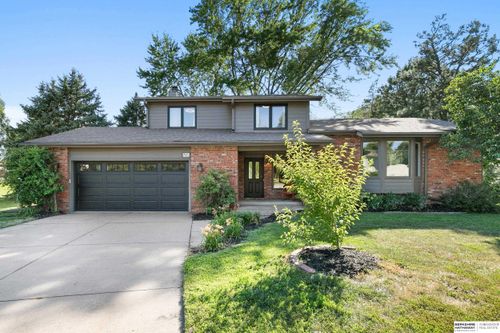 7501 Otoe Pl, Lincoln, NE, 68506-3636 | Card Image