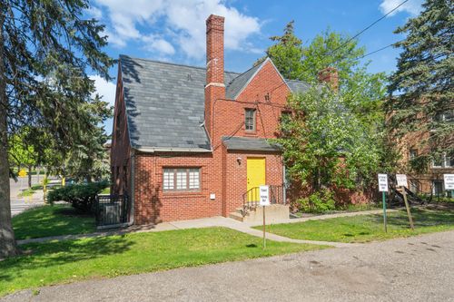 3300 Penn Ave N, Minneapolis, MN, 55412-2374 | Card Image