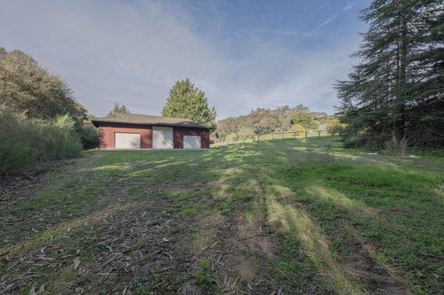 19260 Pioneer Pl, Aromas, CA, 95004-9731 | Card Image