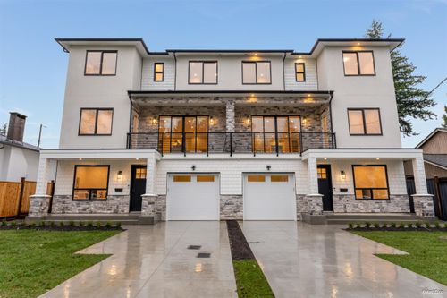 {{alt}} | Card Image