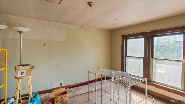 2009 Seneca St, Home with 7 bedrooms, 2 bathrooms and null parking in Buffalo NY | Image 37