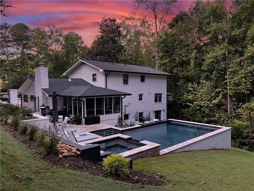 2672 Langland Ct Ne, Atlanta, GA, 30345-1507 | Card Image