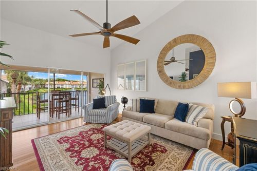 apt-k4-8365 Excalibur Cir, NAPLES, FL, 34108-7740 | Card Image