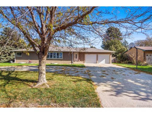 950 15th St, Burlington, CO, 80807-1105 | Card Image