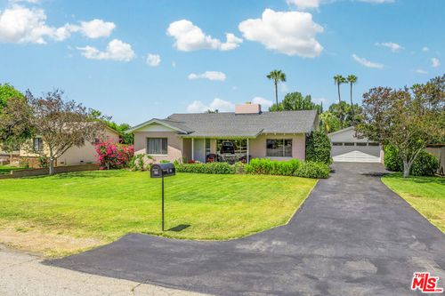 635 Ramona Avenue, La Verne, CA, 91750 | Card Image