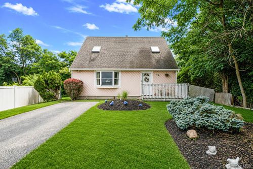 16 Wavecrest Dr, Mastic Beach, NY, 11951-1512 | Card Image