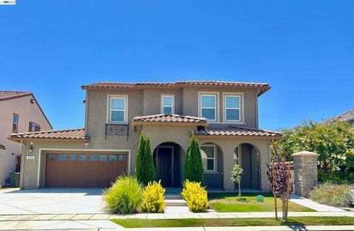 304 E Angelina Ave, Mountain House, CA, 95391-8228 | Card Image