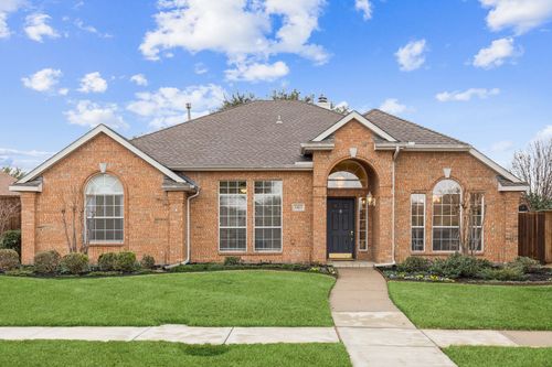 1413 Meadow Vista Dr, Carrollton, TX, 75007-6046 | Card Image