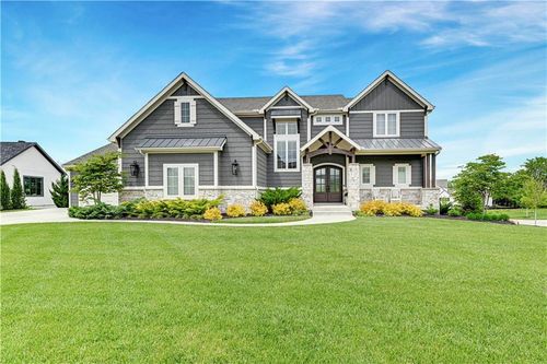 11200 W 169th St, Overland Park, KS, 66221-7174 | Card Image