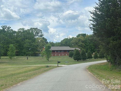 170 Countrytyme Ln, Iron Station, NC, 28080-8428 | Card Image