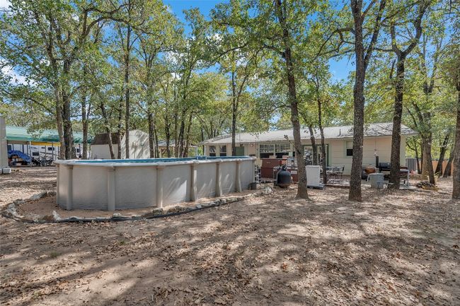 320 Pope Bnd S, House other with 3 bedrooms, 2 bathrooms and 6 parking in Cedar Creek TX | Image 32