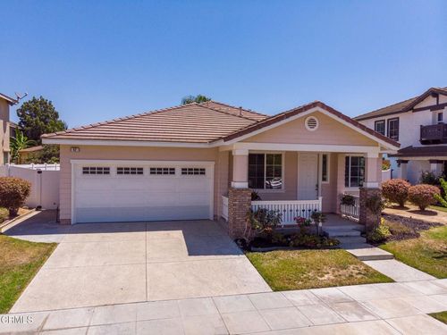 62 Rio Grande St, Fillmore, CA, 93015-1875 | Card Image