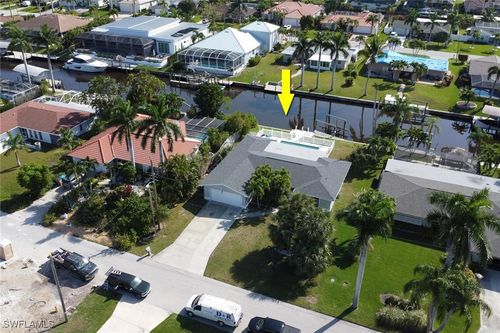 5333 Malaluka Ct, CAPE CORAL, FL, 33904-5969 | Card Image