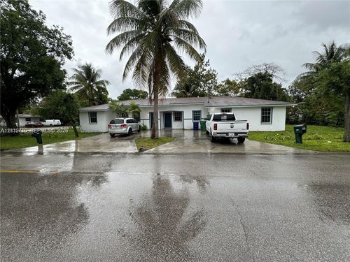 9747-9745 Nw 5th Ave, Miami, FL, 33150 | Card Image