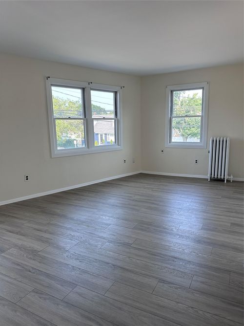 apt-a-309 Woods Ave, Oceanside, NY, 11572-2150 | Card Image