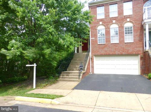 13222 Goose Pond Ln, FAIRFAX, VA, 22033-5169 | Card Image