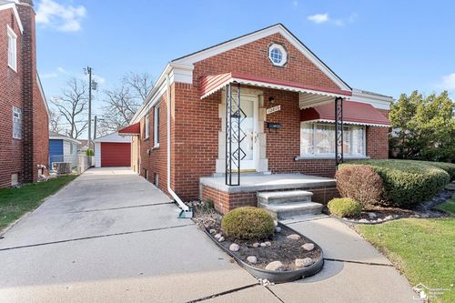 12813 Birrell St, Southgate, MI, 48195-1034 | Card Image