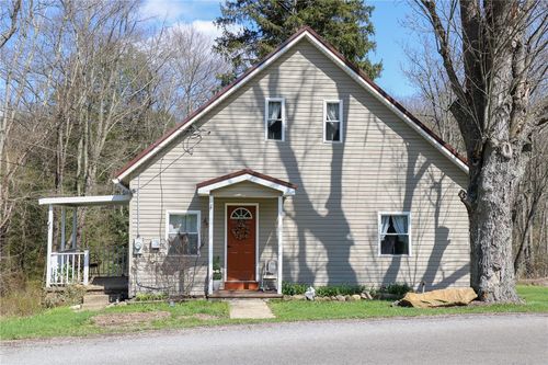 1021 Leesburg Station Rd, Mercer, PA, 16137-3943 | Card Image